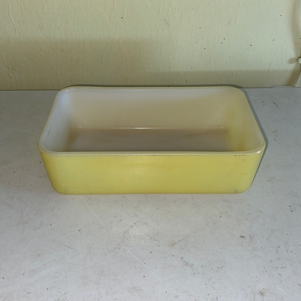 Vintage Made of Honor Yellow Loaf-pan/cookware